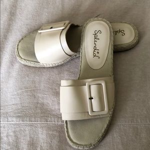 Splendid sandals